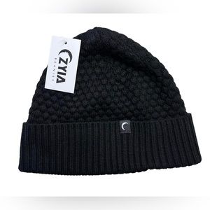 Black Fantasy Ridge Beanie ZYIA